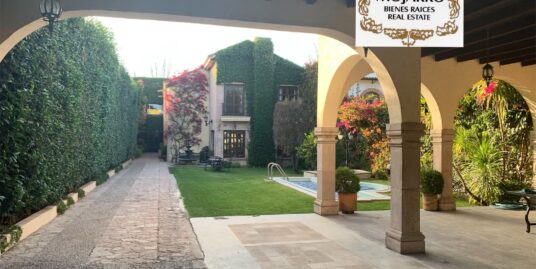 “CASA FELIZ” en renta $35,000 Pesos