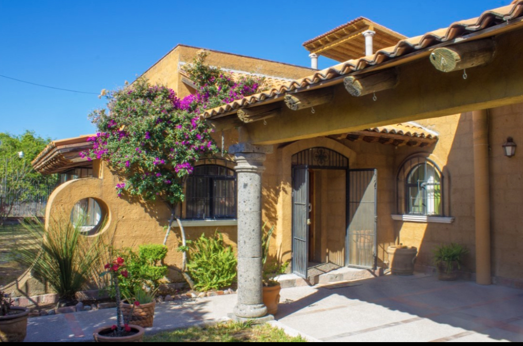 “Casa Bonita ” $230,000 USD
